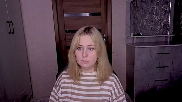 Kristy-Max online show from February 2, 2026, 9:25 pm