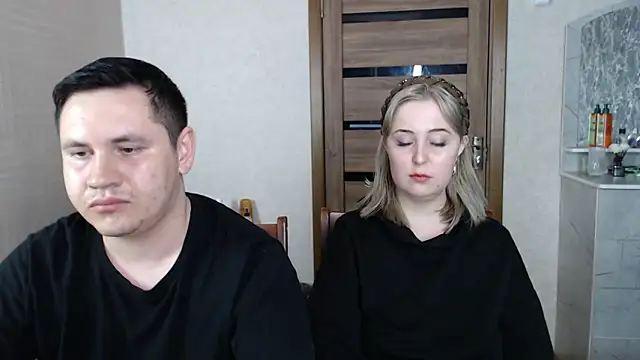 Kristy-Max online show from March 2, 2025, 7:08 pm