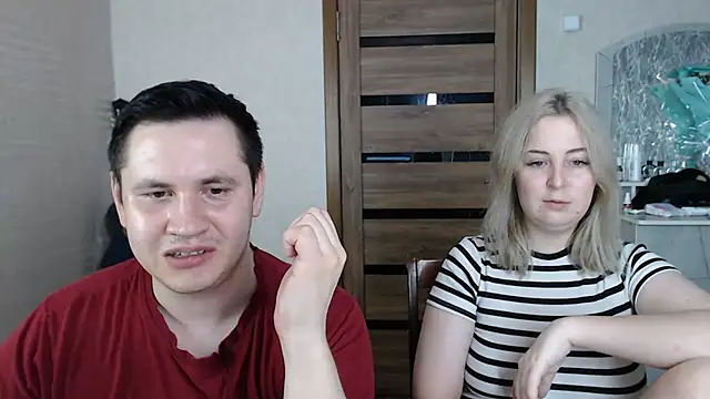 Kristy-Max online show from March 19, 2025, 6:12 pm