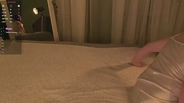 SunnyRisha online show from November 8, 2025, 5:11 am