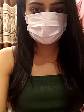 Snapshot of Mylovesana chatting on February 25, 2025, 5:19 pm Mylovesana online show from February 25, 2025, 5:19 pm