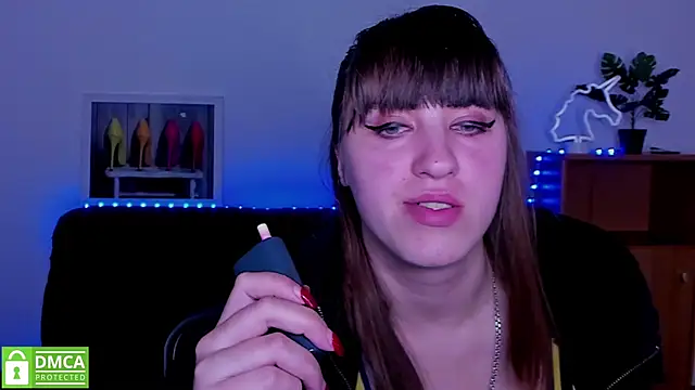 Amali Ivanna smit online show from February 17, 2025, 3:44 pm