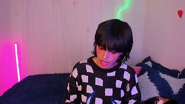 Snapshot of CelesteXCute chatting on February 11, 2026, 7:36 pm CelesteXCute online show from February 11, 2026, 7:36 pm