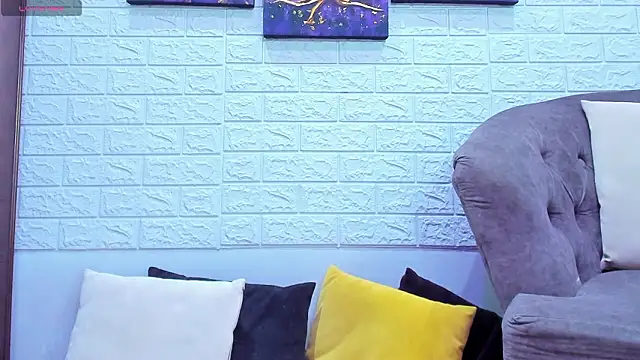  EmilyJireh  online show from March 14, 2026, 7:20 pm