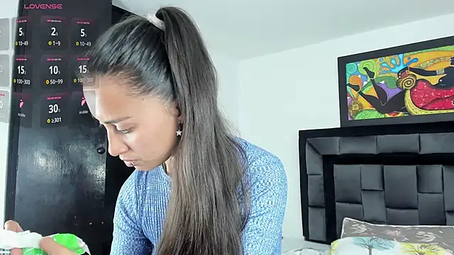 Snapshot of tatiana_valencia chatting on February 26, 2025, 3:32 pm tatiana valencia online show from February 26, 2025, 3:32 pm