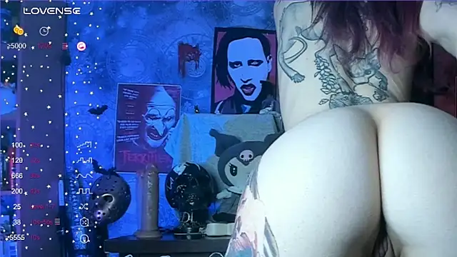 KuromiRacer  online show from October 13, 2025, 9:16 pm