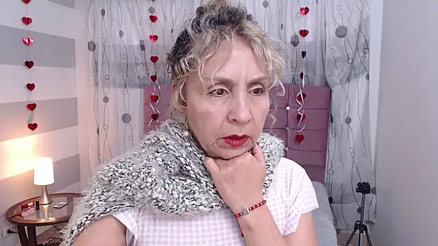 Afrodita sg online show from March 17, 2025, 10:08 pm