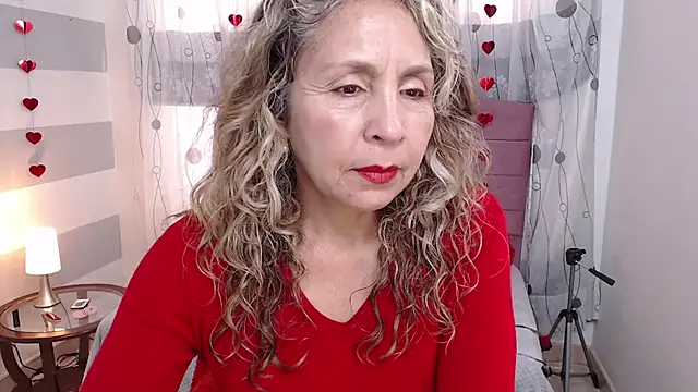 Afrodita sg online show from February 19, 2025, 5:49 pm