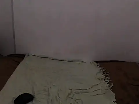 ZIPORA07 online show from February 9, 2026, 8:01 am