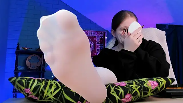 footfetish baby online show from March 7, 2026, 4:34 pm