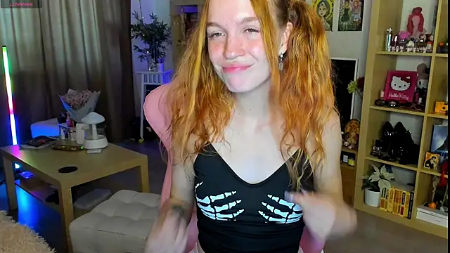 Sunny Elly online show from September 25, 2025, 7:03 am