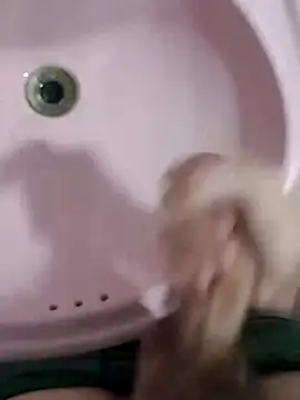 Pauzudoooootk online show from April 14, 2026, 9:42 pm