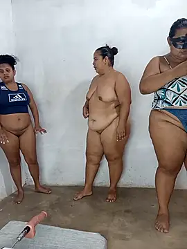 Snapshot of Lucky-hot-girls chatting on September 22, 2025, 1:28 pm Lucky-hot-girls online show from September 22, 2025, 1:28 pm