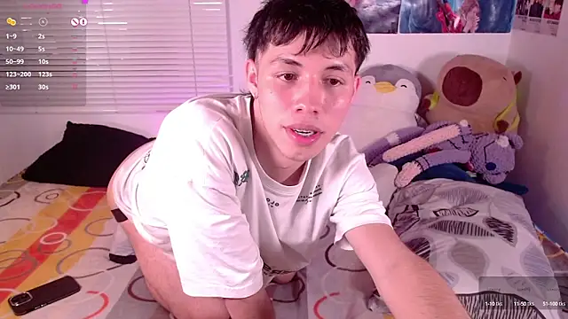 Snapshot of angel_bless19 chatting on February 5, 2025, 7:42 pm angel bless19 online show from February 5, 2025, 7:42 pm