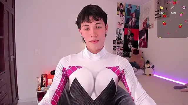 Snapshot of angel_bless19 chatting on October 10, 2025, 8:53 pm angel bless19 online show from October 10, 2025, 8:53 pm