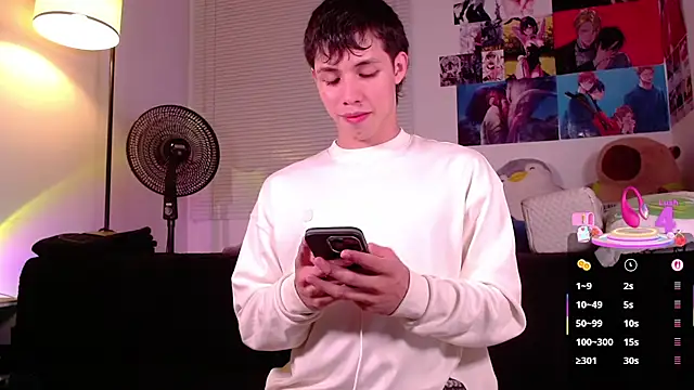 Snapshot of angel_bless19 chatting on March 12, 2025, 1:03 am angel bless19 online show from March 12, 2025, 1:03 am