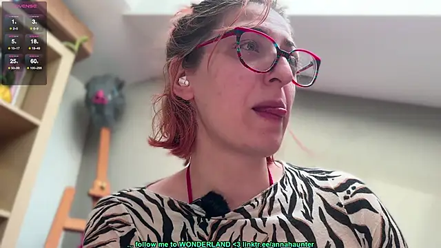 Snapshot of AnnaHaunter18 chatting on March 4, 2025, 9:07 am AnnaHaunter18 online show from March 4, 2025, 9:07 am