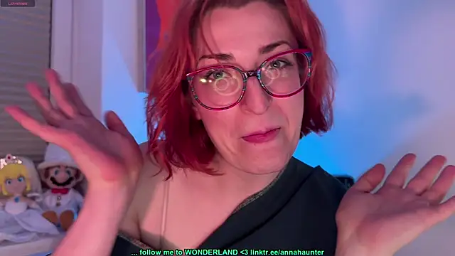 Snapshot of AnnaHaunter18 chatting on February 3, 2025, 8:35 pm AnnaHaunter18 online show from February 3, 2025, 8:35 pm