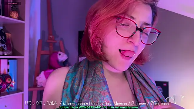 Snapshot of AnnaHaunter18 chatting on February 20, 2025, 7:08 pm AnnaHaunter18 online show from February 20, 2025, 7:08 pm