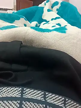 zazaza12ratyuijgg online show from December 21, 2025, 8:42 pm