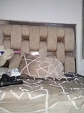 Naughty mommy online show from February 24, 2025, 9:09 pm