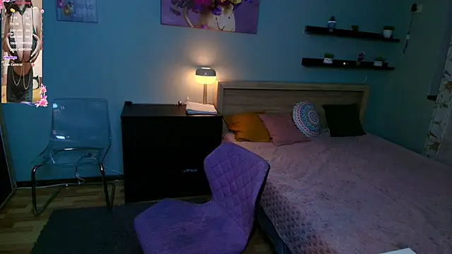 Snapshot of KairaFantasyy chatting on December 30, 2024, 5:44 pm KairaFantasyy online show from December 30, 2024, 5:44 pm