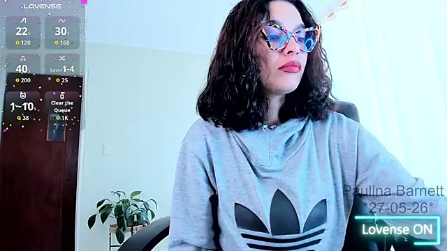 Snapshot of paulinabarnett- chatting on May 27, 2026, 3:19 pm paulinabarnett- online show from May 27, 2026, 3:19 pm