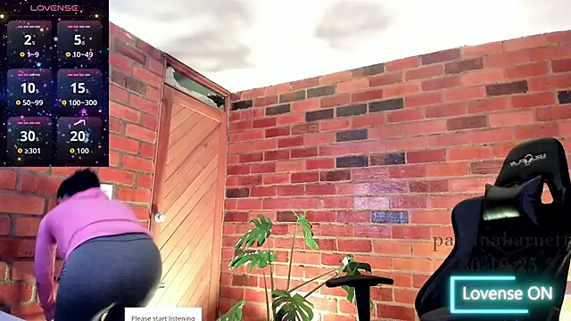 Snapshot of paulinabarnett- chatting on October 30, 2025, 2:36 pm paulinabarnett- online show from October 30, 2025, 2:36 pm