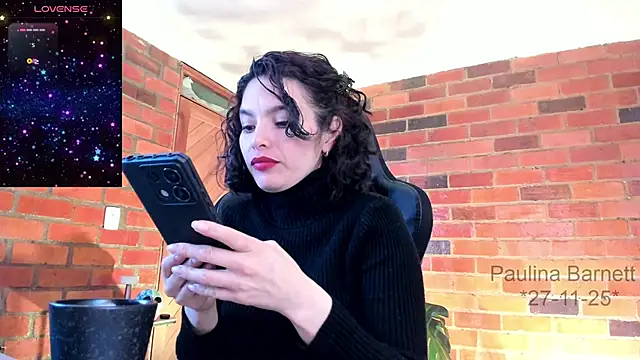 Snapshot of paulinabarnett- chatting on November 29, 2025, 3:28 am paulinabarnett- online show from November 29, 2025, 3:28 am