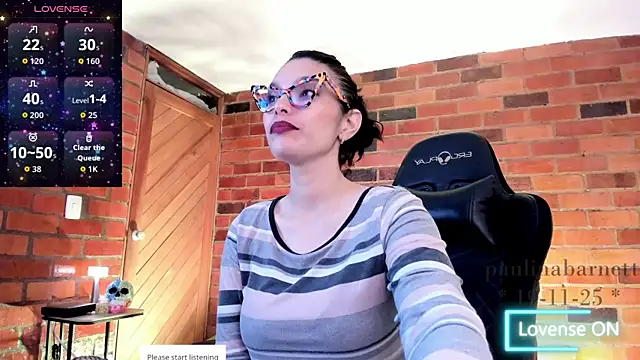 Snapshot of paulinabarnett- chatting on November 21, 2025, 3:38 am paulinabarnett- online show from November 21, 2025, 3:38 am