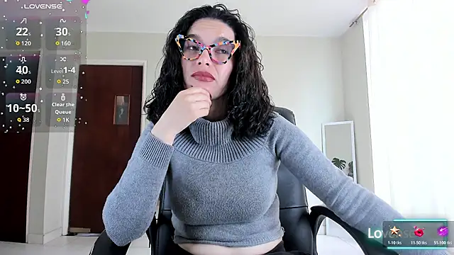 Snapshot of paulinabarnett- chatting on June 26, 2026, 3:07 pm paulinabarnett- online show from June 26, 2026, 3:07 pm
