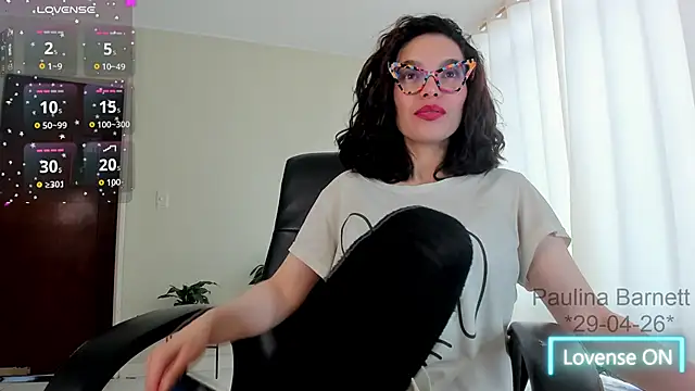Snapshot of paulinabarnett- chatting on April 29, 2026, 4:22 pm paulinabarnett- online show from April 29, 2026, 4:22 pm