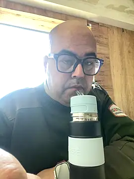 Snapshot of SoloHernan chatting on October 30, 2025, 2:25 pm SoloHernan online show from October 30, 2025, 2:25 pm