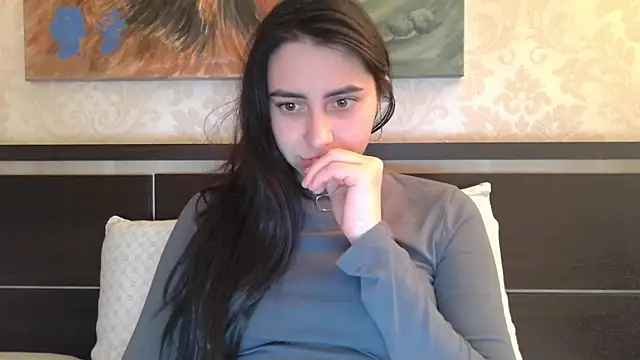 Snapshot of Kashtanka_ chatting on February 21, 2025, 5:20 pm Kashtanka online show from February 21, 2025, 5:20 pm