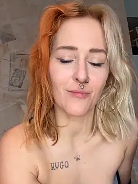 Snapshot of JoleneFuego chatting on November 10, 2025, 8:30 am JoleneFuego online show from November 10, 2025, 8:30 am