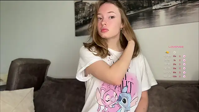 Snapshot of Nihanna_kiss chatting on September 29, 2025, 8:43 am Nihanna kiss online show from September 29, 2025, 8:43 am