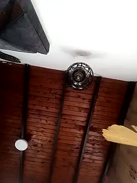 Snapshot of Mia_ross16 chatting on March 10, 2025, 8:01 pm Mia ross16 online show from March 10, 2025, 8:01 pm