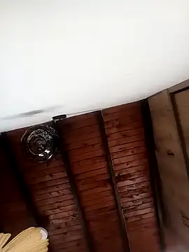 Snapshot of Mia_ross16 chatting on March 6, 2025, 7:10 pm Mia ross16 online show from March 6, 2025, 7:10 pm