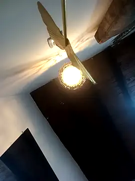 Snapshot of Mia_ross16 chatting on September 10, 2025, 9:25 pm Mia ross16 online show from September 10, 2025, 9:25 pm