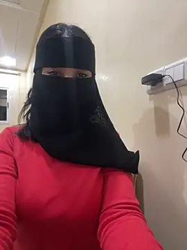 jijijoudia online show from November 3, 2025, 1:00 am