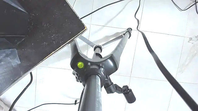 Chloe lauren online show from January 28, 2025, 12:05 am