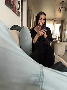 Snapshot of AmandaBby03 chatting on March 16, 2025, 12:00 pm AmandaBby03 online show from March 16, 2025, 12:00 pm