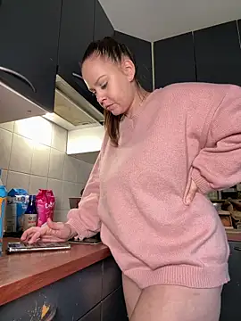 Sweety  venus online show from February 13, 2026, 12:27 pm