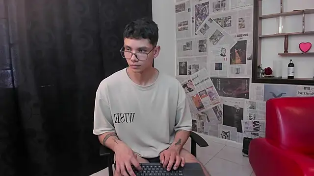 Magic boy20 online show from February 17, 2025, 10:38 pm