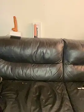  Luuna online show from September 23, 2025, 3:30 pm