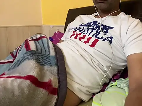 urbrownbunny online show from April 11, 2026, 5:49 pm