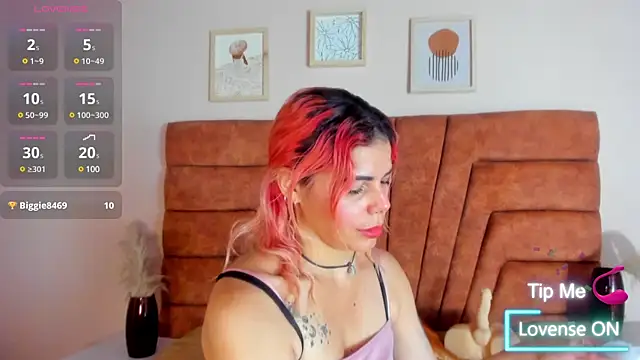 NIKI SANTANA online show from March 6, 2025, 3:57 am