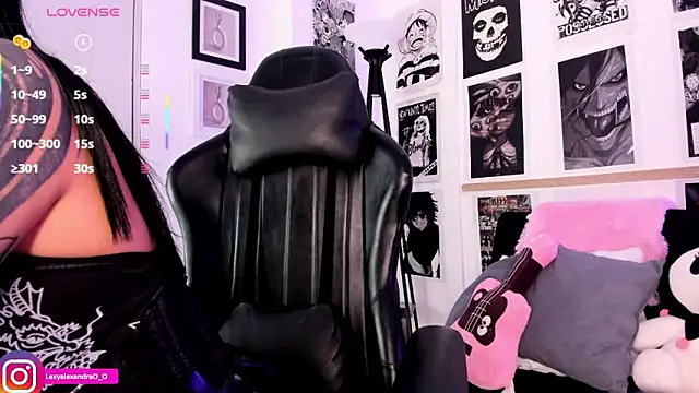 Snapshot of Lexyjoycce chatting on October 7, 2025, 9:05 pm Lexyjoycce online show from October 7, 2025, 9:05 pm