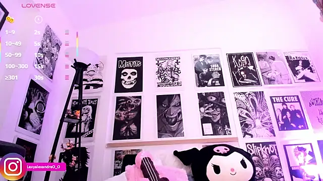 Snapshot of Lexyjoycce chatting on October 2, 2025, 9:18 pm Lexyjoycce online show from October 2, 2025, 9:18 pm