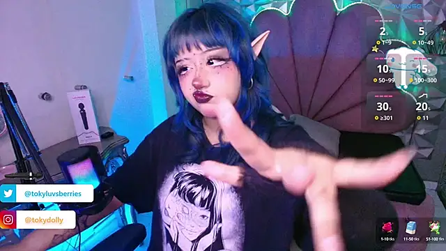 Snapshot of toky_doll chatting on September 25, 2025, 7:53 pm toky doll online show from September 25, 2025, 7:53 pm